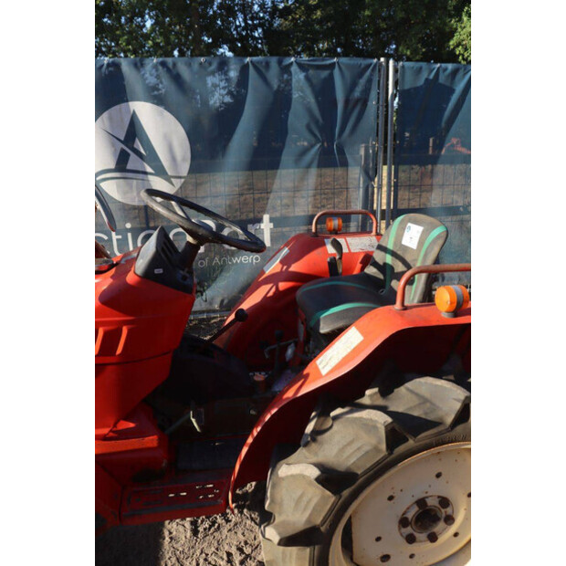 YANMAR YM1802D-49148751