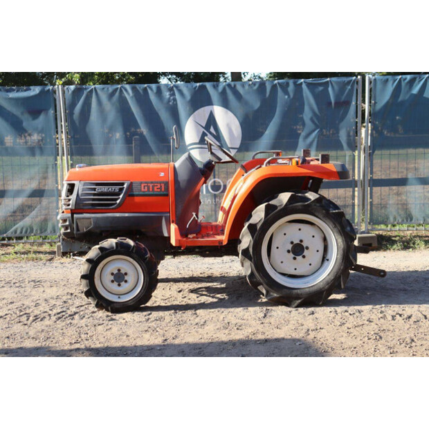 KUBOTA GT21-49148892