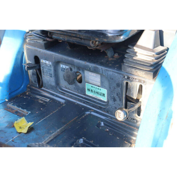 لسكي TA270F-49149015