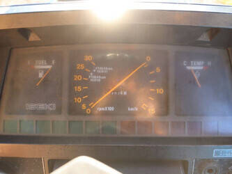 iseki-ta270f-1489281-49149019