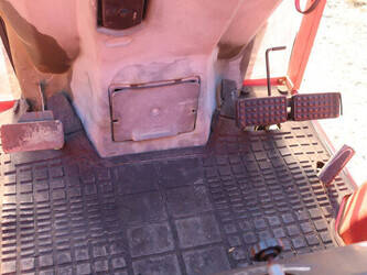 mitsubishi-mt26-1489282-49149046