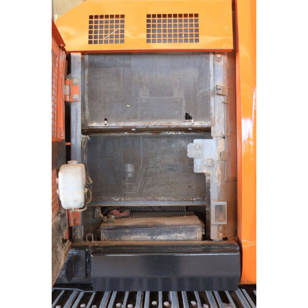 2015 هيتاشى ZAXIS 225USLC-5B-49149107