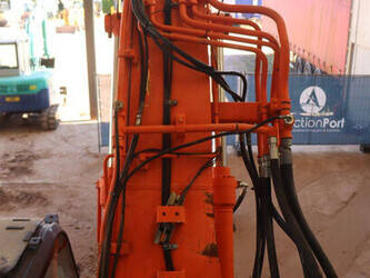 2015-hitachi-zaxis-225uslc-5b-49149117