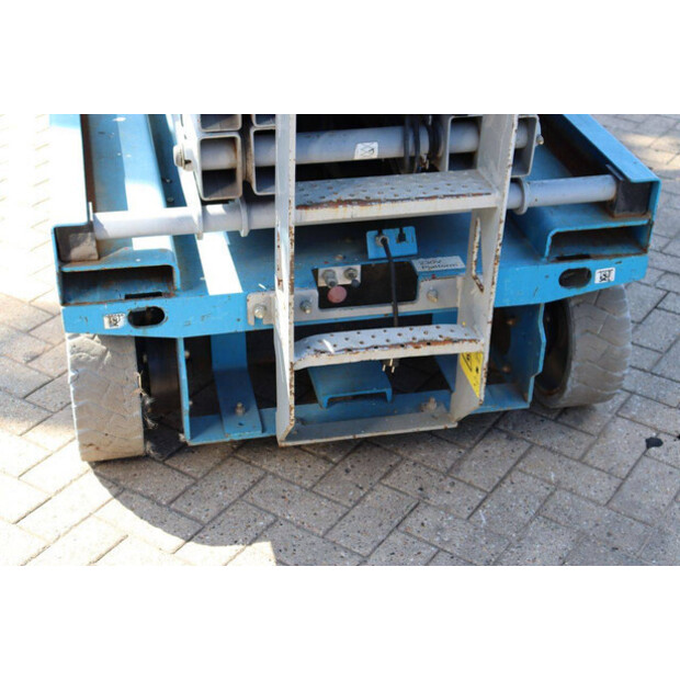 2009 Genie GS 2646-49149212