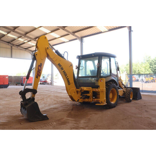 2017 New Holland B80B-49149880