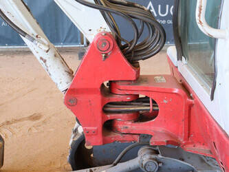 2019-takeuchi-tb235-49150010