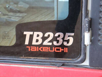 2019-takeuchi-tb235-49150012
