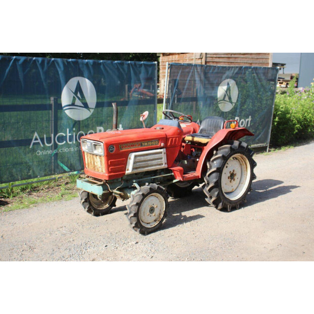 YANMAR YM1610D-49150184