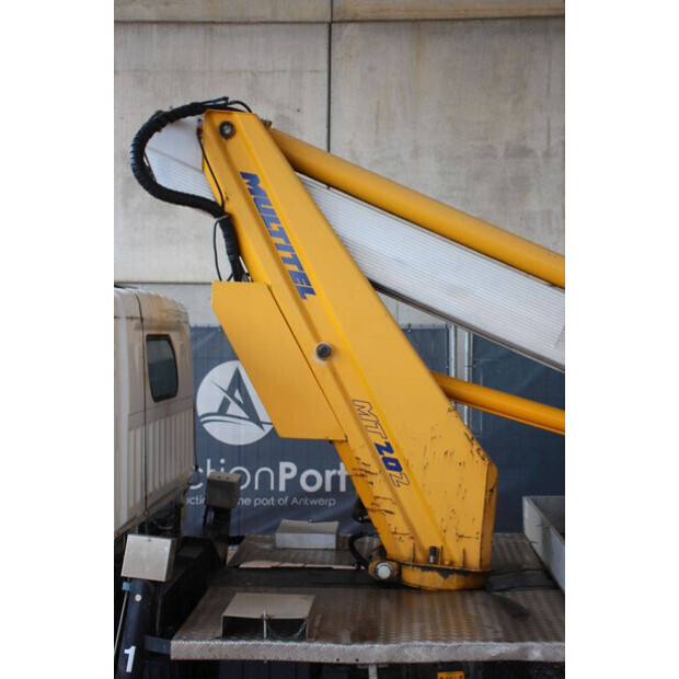 Renault Maxity 120 DXi-49150407