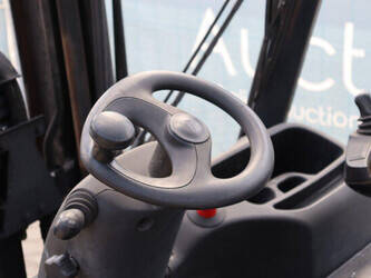2014-linde-e16-01-1489333-49150878