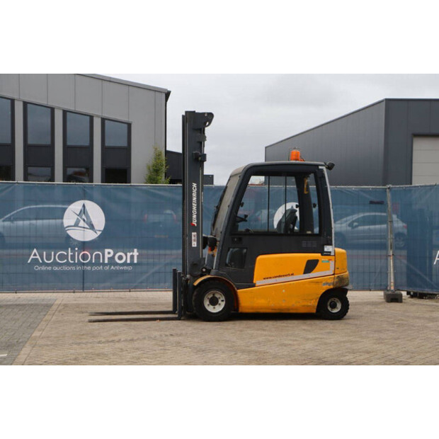 Jungheinrich EFG430-49150926