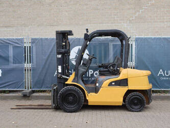 2005-caterpillar-dp30n-1489336-49150973