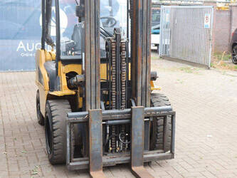 2005-caterpillar-dp30n-1489336-49150978