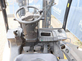 2005-caterpillar-dp30n-1489336-49150990