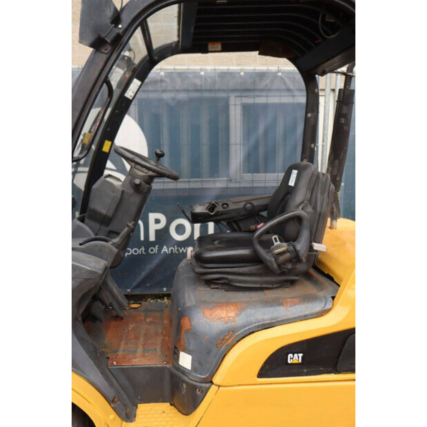 2005 Caterpillar DP30N-49150991