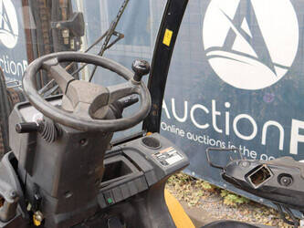 2005-caterpillar-dp30n-1489336-49150993