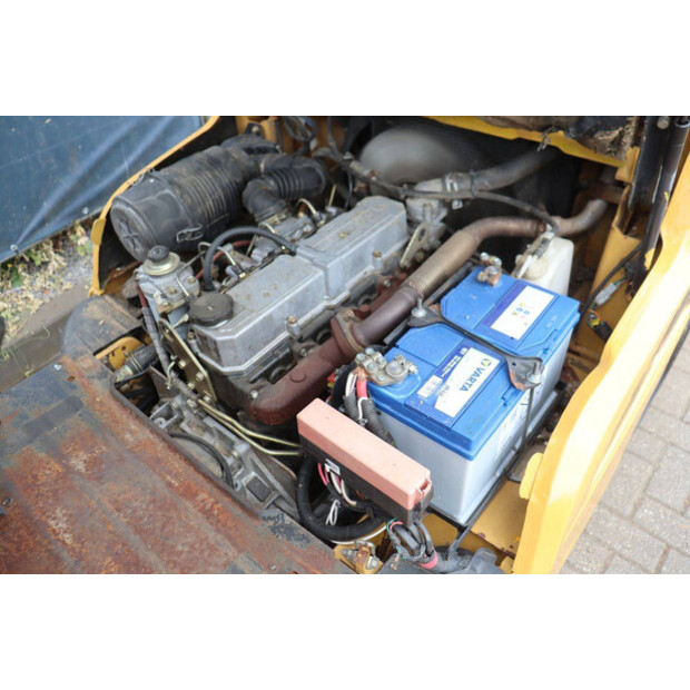 2005 Caterpillar DP30N-49151002