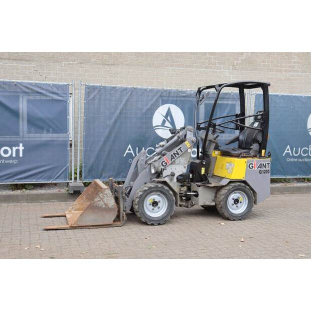 2015 GiANT D254SW-49151007