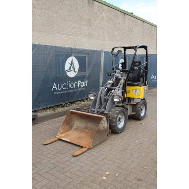 2015 GiANT D254SW-49151014