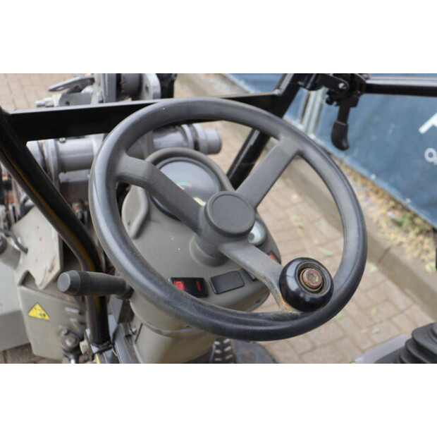 2015 GiANT D254SW-49151031