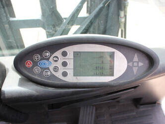 2009-still-rx70-18-1489338-49151068