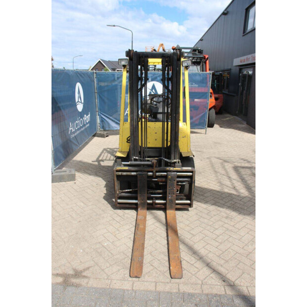 1997 Hyster H3.00XM-49151081