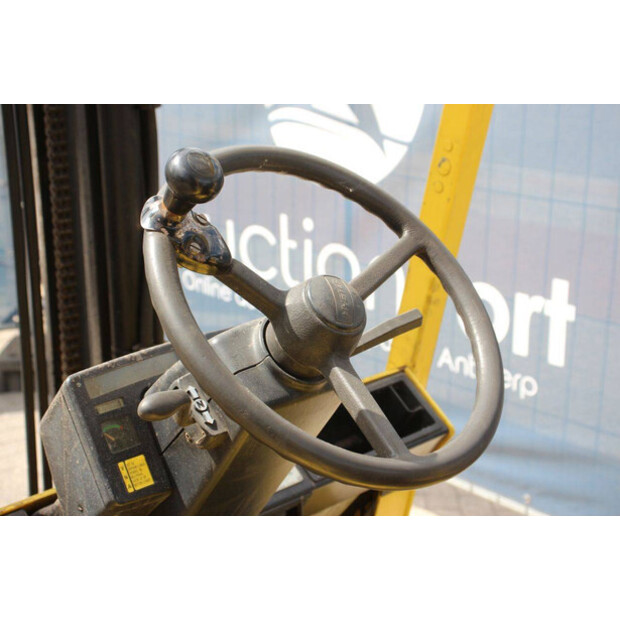1997 Hyster H3.00XM-49151098