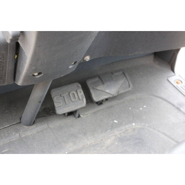 2012 Fenwick-Linde H18T-01-49151168