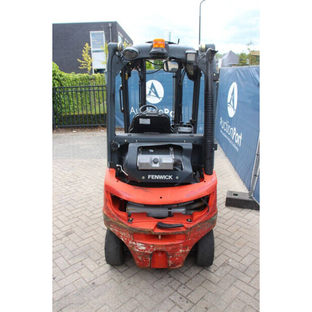 2015 Fenwick-Linde H20T-01-49151221