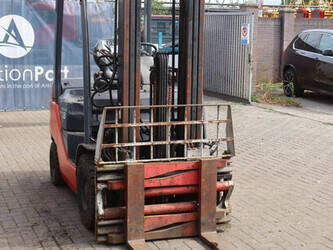 2013-toyota-02-8fdf18-1489344-49151259