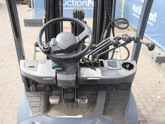 2013-toyota-02-8fdf18-1489344-49151273