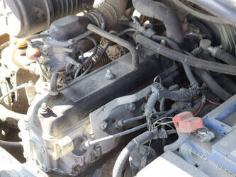2011-toyota-42-7fgf25-1489345-49151325