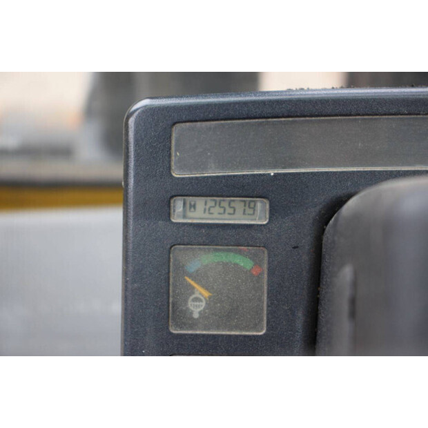 1999 Hyster S3.20XM-49151389