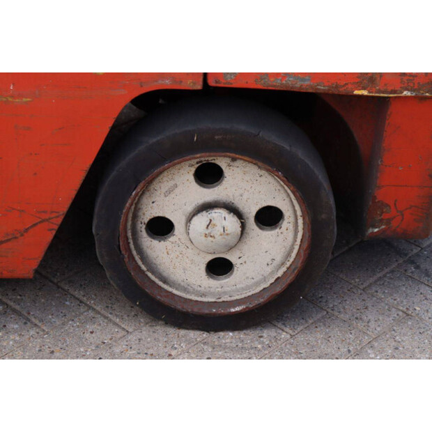1995 NISSAN KCUGH02F350-49151411