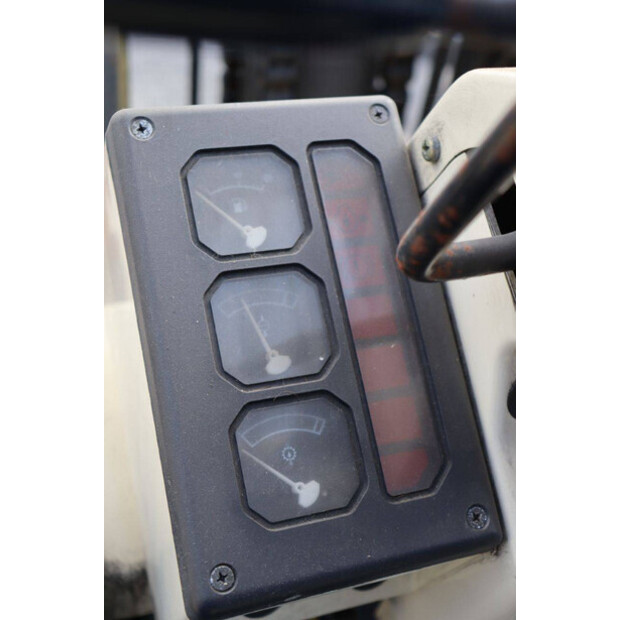 1995 NISSAN KCUGH02F350-49151432