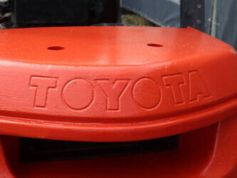 2000-toyota-62-7fdf30-1489352-49151521