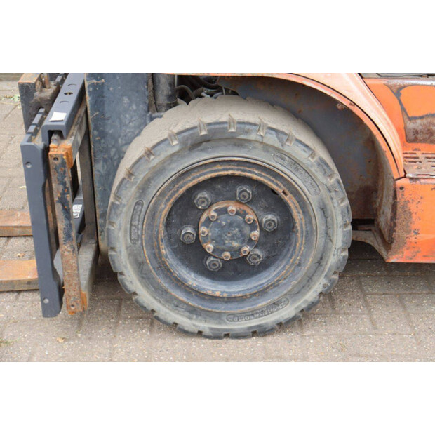 2002 تويوتا 02-7FDF30-49151625