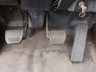 2004-toyota-42-7fgf25-1489359-49151725