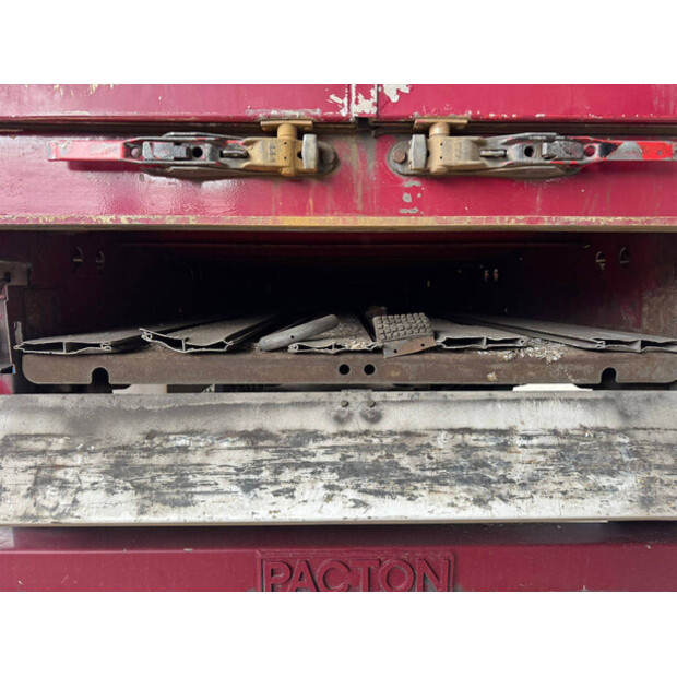 2011 باكتون TXD.3-49151874