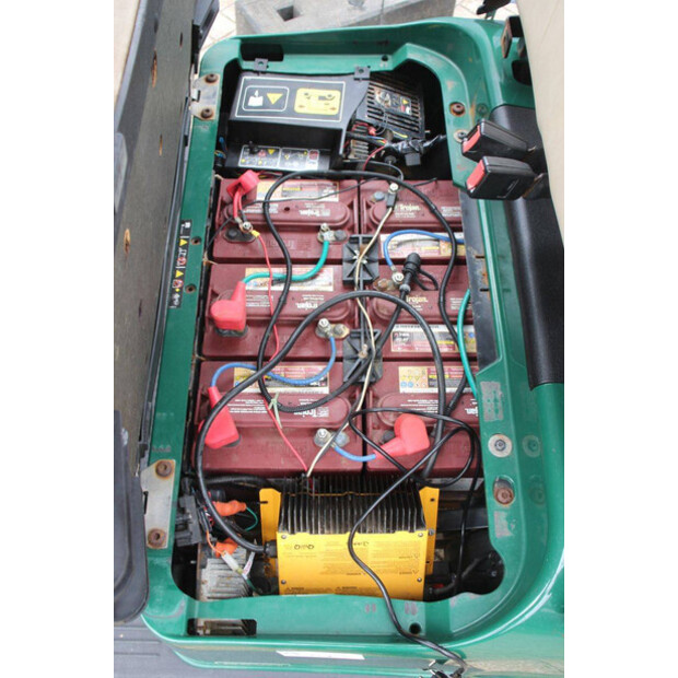 2019 EZ-GO RXV-49151964
