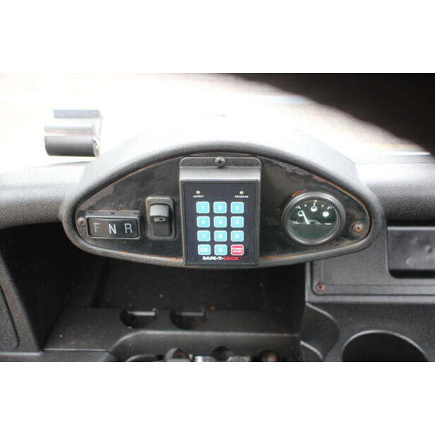 2019 EZ-GO RXV-49151967