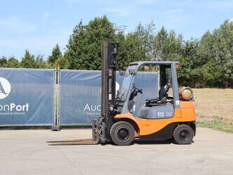 Image de ENGINS DE LEVAGE 2007 Toyota 42-7FGF25
