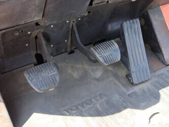 2007-toyota-42-7fgf25-1489368-49151992