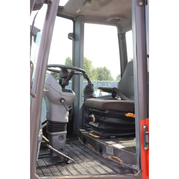 2005 احلامن AL80-49152032