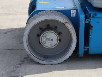 2007-genie-z-30-20n-1489370-49152064