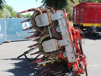 2011-kemper-375-plus-49152272