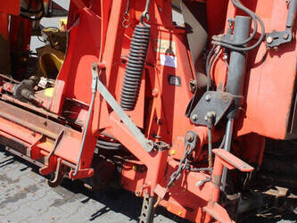 2011-kemper-375-plus-49152276