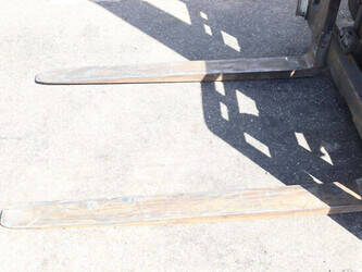 2012-yale-gdp35vx-1489383-49152427