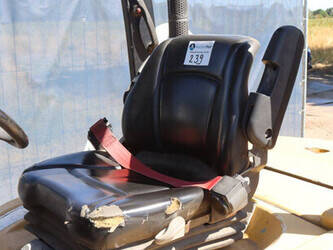 2012-yale-gdp35vx-1489383-49152436