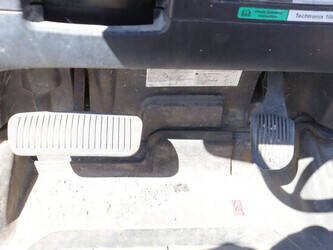 2012-yale-gdp35vx-1489383-49152438